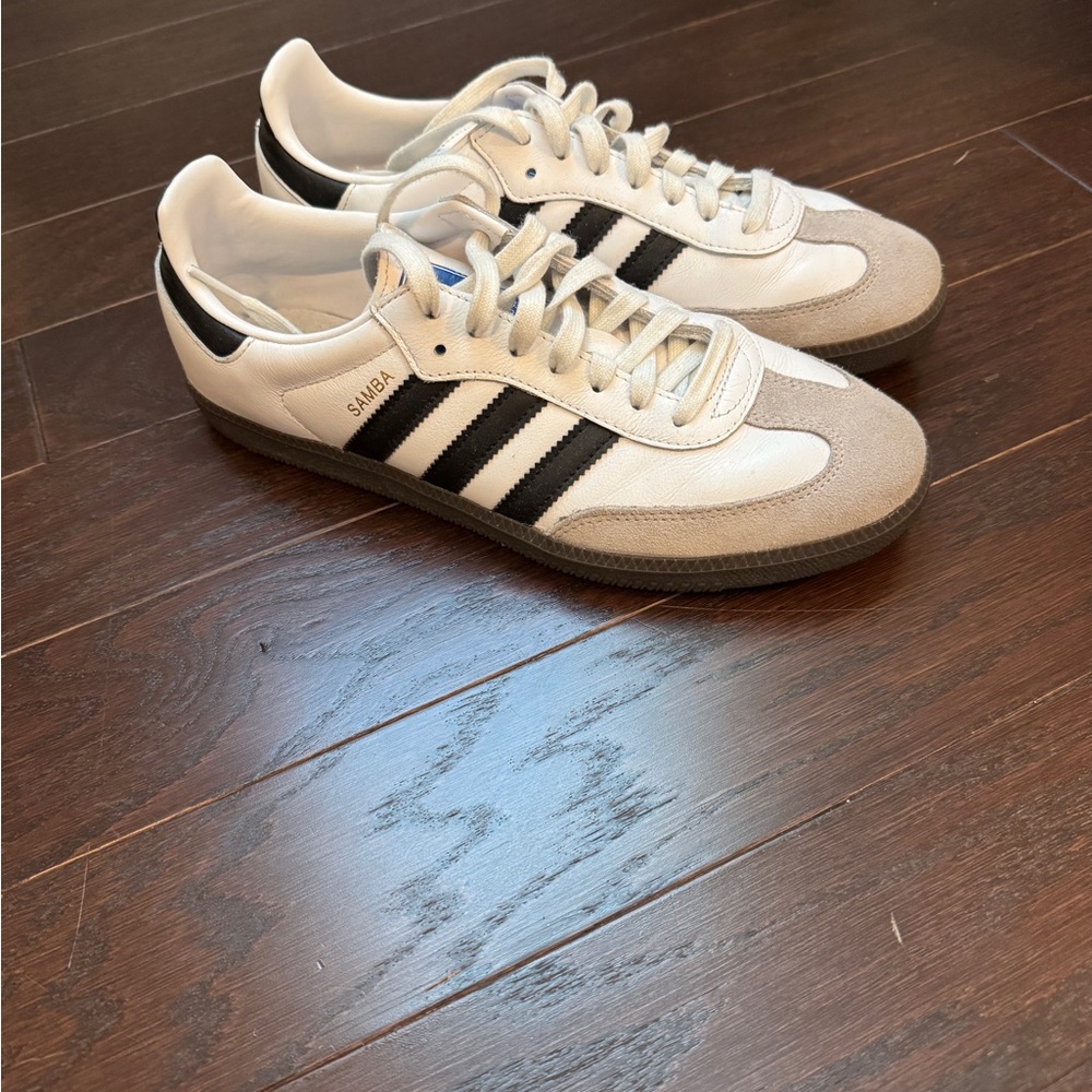 Adidas Samba White and Black Sole Design